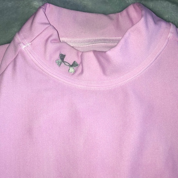 Under Armour top - Picture 4 of 8